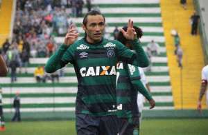 Especulado no Palmeiras, Apodi pode trocar Chapecoense pelo Sporting