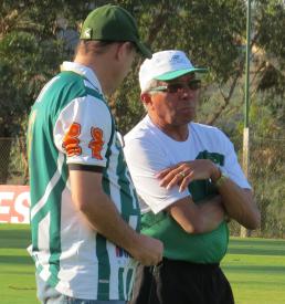 Euller Araújo, supervisor, e técnico Givanildo Oliveira: cautela do América-MG