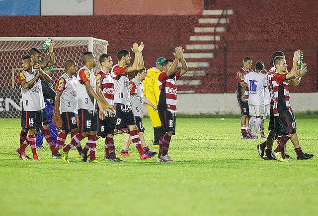 Linense segurou o Nacional e carimbou a classificação