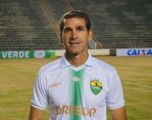 Santo André acerta com técnico Luciano Dias para a Série A2