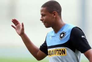 Série B: Recuperado, Fernandes treina com bola e vai reforçar o Botafogo no sábado