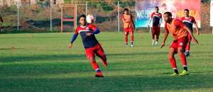 Série B: Treino do Bahia tem visita de ex-jogador e ausência de Kieza