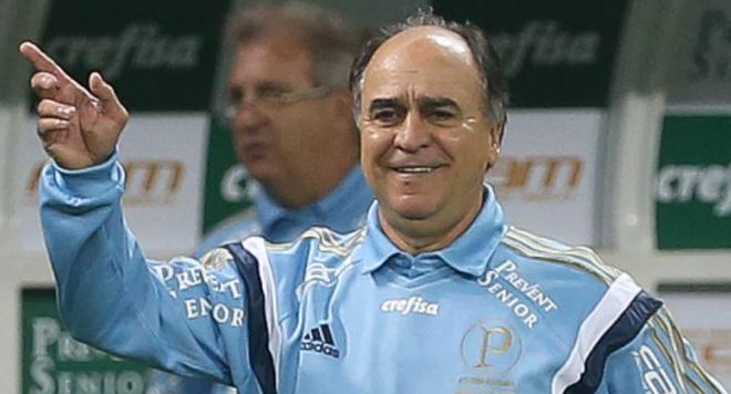 Com 25 contratações, Oliveira não dá padrão ao time e pode se dar mal na luta pelo G4 e no título pela Copa do Brasil