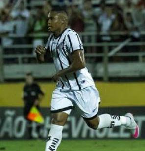 Alan Mineiro fez dois gols pelo Bragantino e chegou aos 11 gols