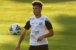 Zeca lamenta suspensão e festeja convocação no Santos