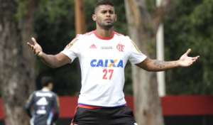 Provável titular, Kayke afirma que Flamengo não se preocupa em atrapalhar o Vasco