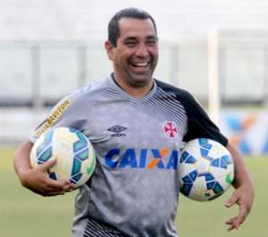 Zinho diz que ainda acredita no Vasco: 'Os jogadores nos trazem confiança'