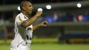 Série B: Edema na coxa tira Rafael Costa, artilheiro do Ceará, dos dois próximos jogos