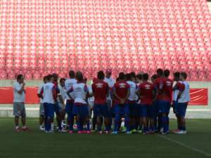 Série B: De olho no Paraná, Náutico treina na Arena Pernambuco
