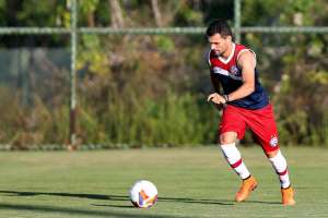 Série B: Volante do Bahia projeta duelo aberto diante do Santa Cruz