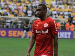 Juan, zagueiro do Internacional, entra na mira do Flamengo para 2016