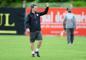 Eduardo Sasha desfalca o Inter e Moledo é relacionado por Argel