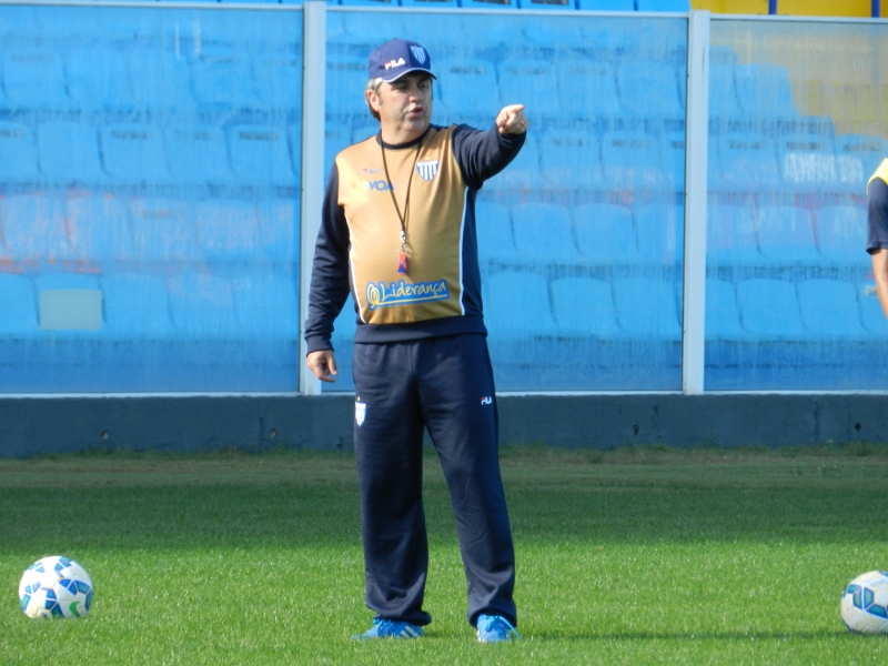 Kleina fará poucas mudanças no Avaí