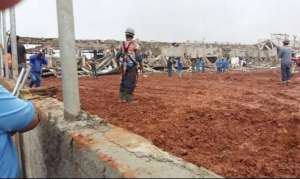 Arquibancadas de estádio desabam e podem tirar Água Santa do Paulistão