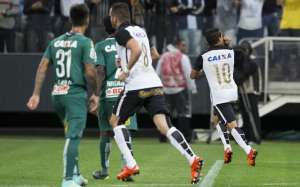 Após vitória, Renato Augusto promete 'vestir camisa' do Figueirense por título do Corinthians