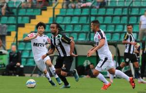 BRASILEIRÃO: Atlético-MG adia título do Timão; Sampa e Palmeiras tropeçam