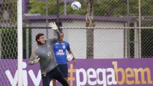Eliminatórias: Cássio diz que não se vê em vantagem na briga para ser titular da seleção