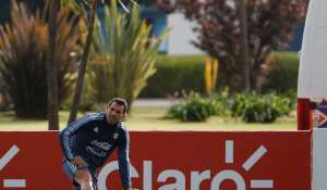 Tevez é cortado pela Argentina, não pega Brasil e volta para o Boca Juniors