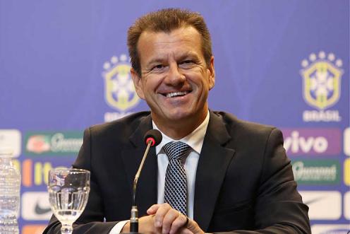 Eliminatórias: Dunga fecha treino, mas indica Alisson como titular da seleção para clássico 2 0002050127088 img