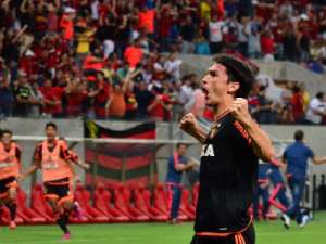 Dado como certo no Flu, Matheus Ferraz renova com o Sport