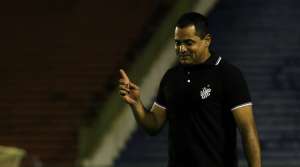 Série C: Fortaleza mostra interesse em Leston Júnior, técnico que levou o Tupi à Série B