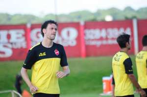 Série C: Gustavo Bastos vê Vila Nova acuado e diz que time precisa 