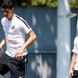 Gustavo Henrique sonha em marcar o gol do título do Santos na Copa do Brasil
