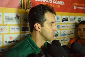 Série B: Léo Condé projeta jogo contra Bragantino e quer acesso com Sampaio Corrêa