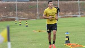 Série B: Roberto Cavalo relaciona Criciúma sem Tiago Adán e Barreto