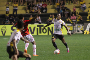 Oeste x Criciúma - Calculadora na mão para fazer as contas contra o rebaixamento