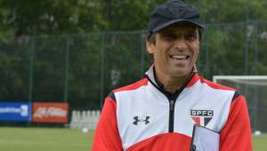 Milton Cruz muda posicionamento de Carlinhos e Ganso no São Paulo