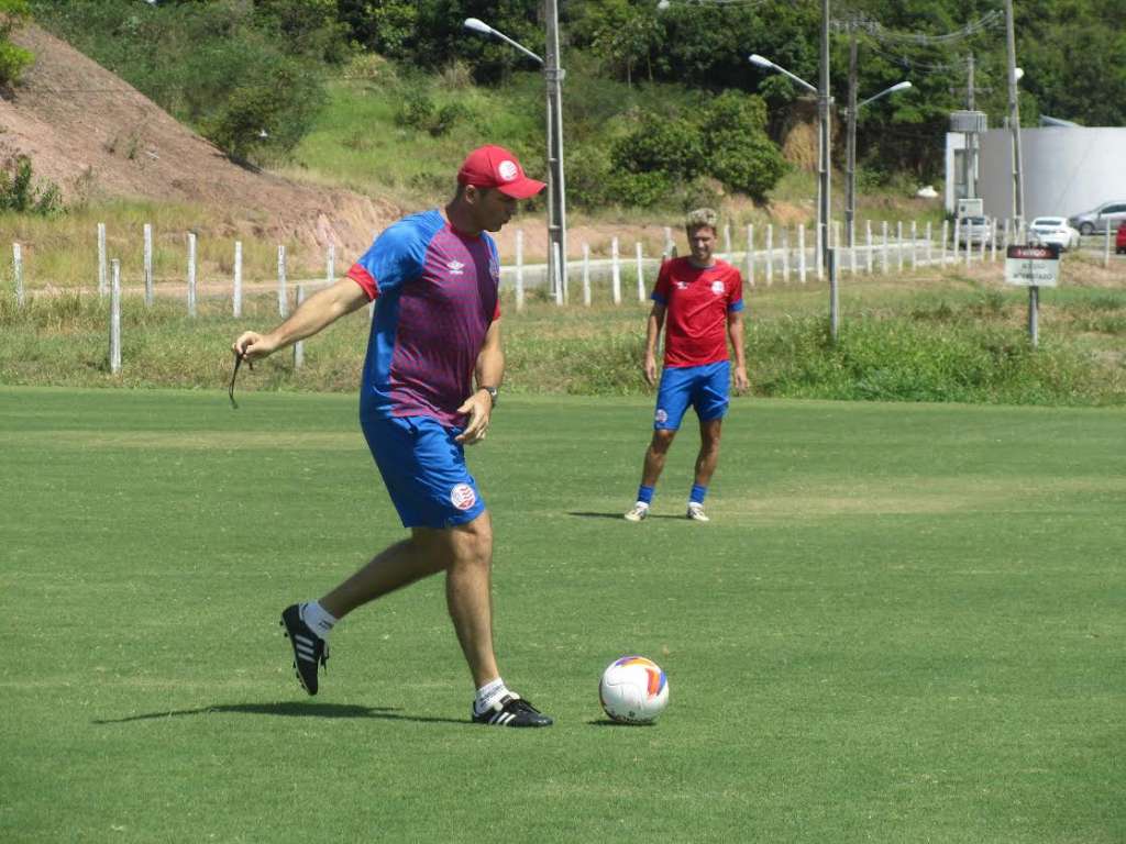 Dal Pozzo se apoia no acesso com a Chape para repetir feito com o Náutico