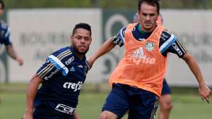 De olho em decisão, Marcelo Oliveira treina Palmeiras com Amaral e Matheus Sales