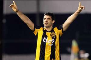 Botafogo negocia com Benítez, do Guaraní, para o ano que vem