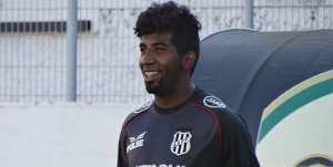 ​Após febre, Rodinei volta aos treinos e não deve desfalcar Ponte contra o Figueirense