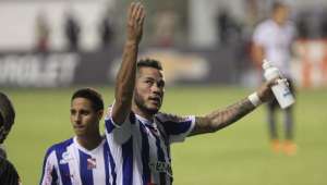 Série B: Longe do acesso, Paysandu demonstra interesse em renovar com Betinho