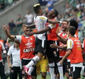 Brasil bate o Peru, assume terceira posição e ganha confiança nas Eliminatórias Sul-Americana