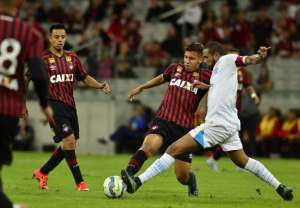 Na Arena da Baixada, Atlético-PR defende tabu diante do Palmeiras