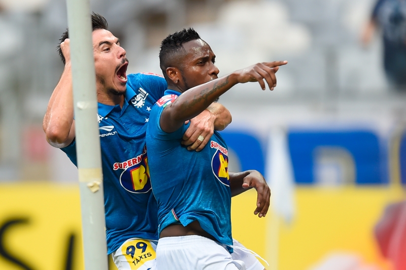 O volante Willians (foto) marcou um dos gols da partida. Foto: Cruzeiro Oficial
