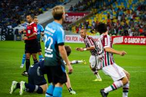 Grêmio recebe Fluminense para manter folga no Campeonato Brasileiro