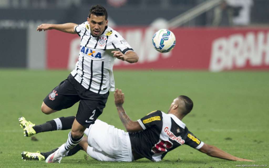 Corinthians enfrenta Vasco e busca vitória para ser campeão brasileiro