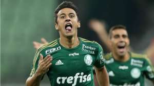 Robinho, do Palmeiras, é citado na súmula e pode ser punido por oferecer gol a juiz