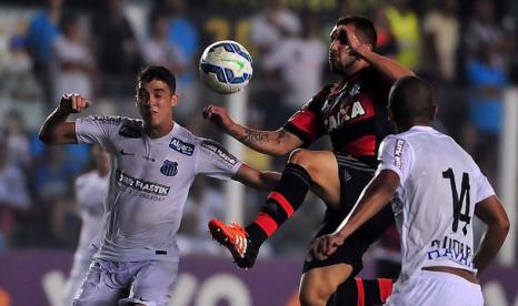Santos patinou diante do Flamengo e deixou o G4 do Brasileiro