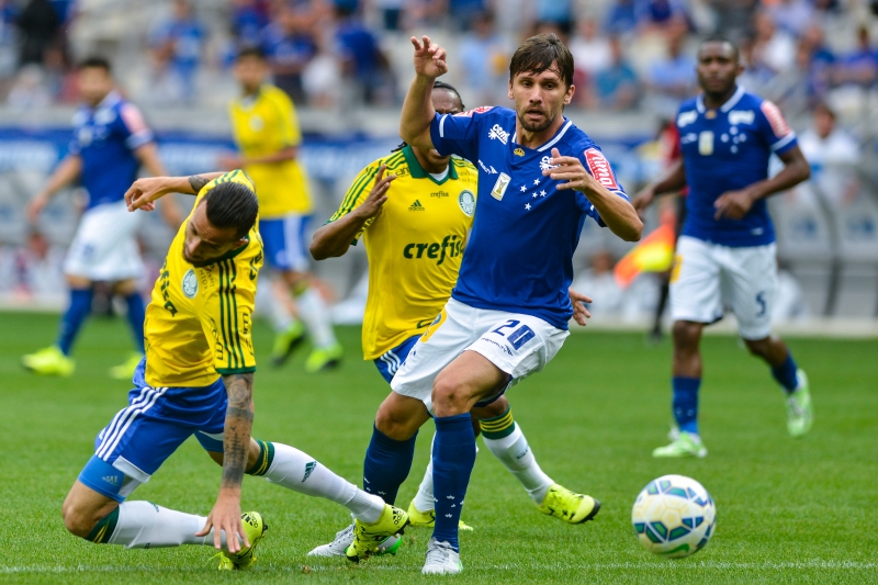 No primeiro turno, o Cruzeiro saiu vitorioso por 2 a 1