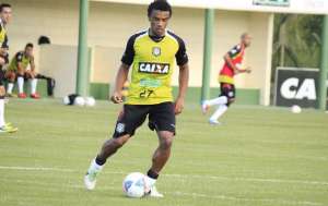 Sonhando com a Liberta, Sport negocia com volante Paulo Roberto