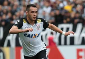 Tite confirma ausências de Gil, Elias e Renato Augusto no duelo contra São Paulo