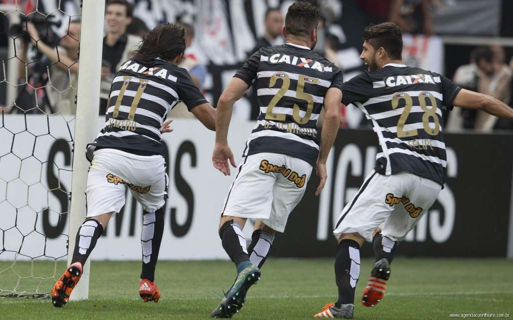 Corinthians aplicou a maior goleada sobre o São Paulo da história neste domingo