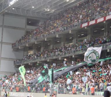 Torcida do Coelho fez festa no Independência