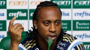 Arouca vê Palmeiras maduro e em igualdade de força para final da Copa do Brasil