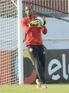 Paulista A2: Goleiro deixa a Portuguesa e diz que jogou com “vários meses de salário atrasado”